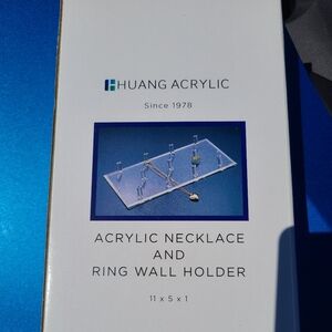 Huang Acrylic Necklace and Ring Wall Holder